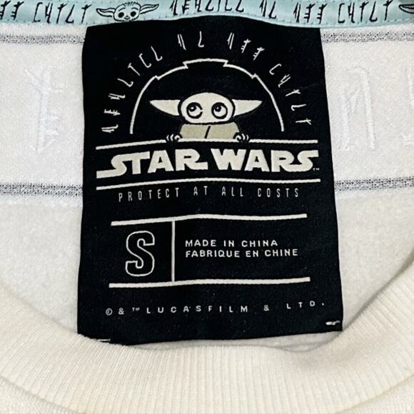 Disney Parks Star Wars The Mandalorian The Child Sweatshirt (Adult) Size S - Picture 5 of 6